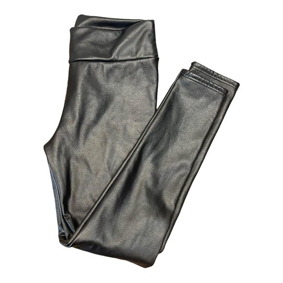 Fashion Women Black Vinil Leggings SZ Large Junior. Faux Fur Lined. NO SIZE TAGS - Picture 2 of 8